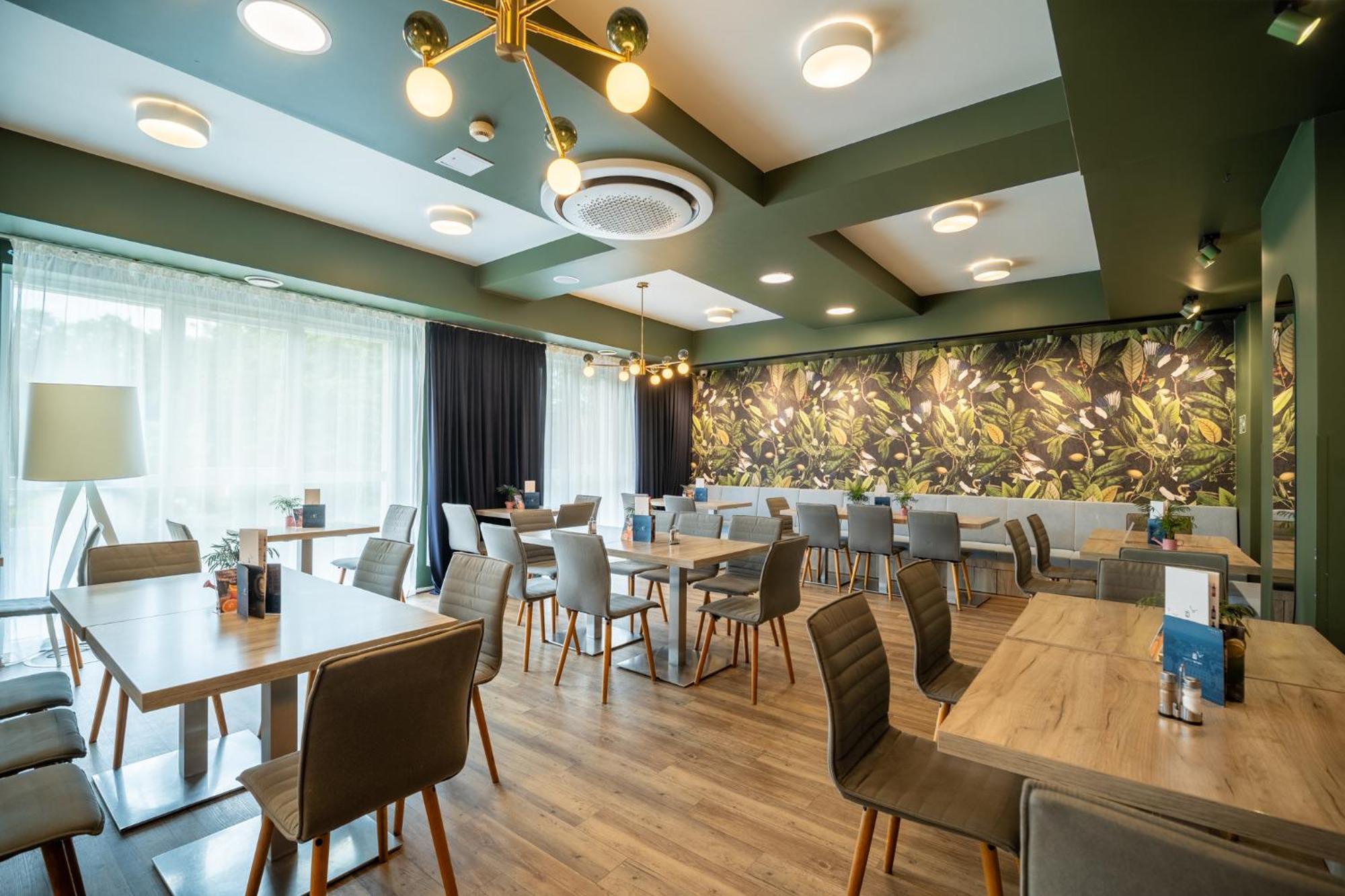 Hotel & Spa Trzy Wyspy Swinoujscie Exterior photo
